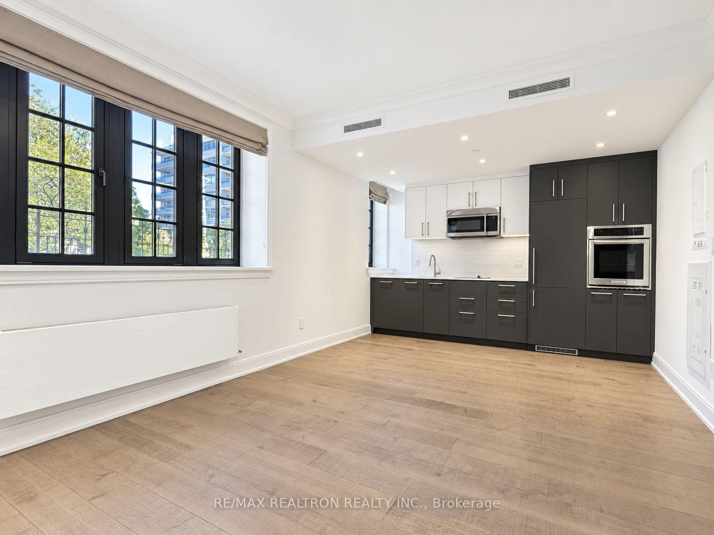 Photo 5 of Unit 107, 2 Clarendon Avenue, Toronto, Casa Loma — HOMEH