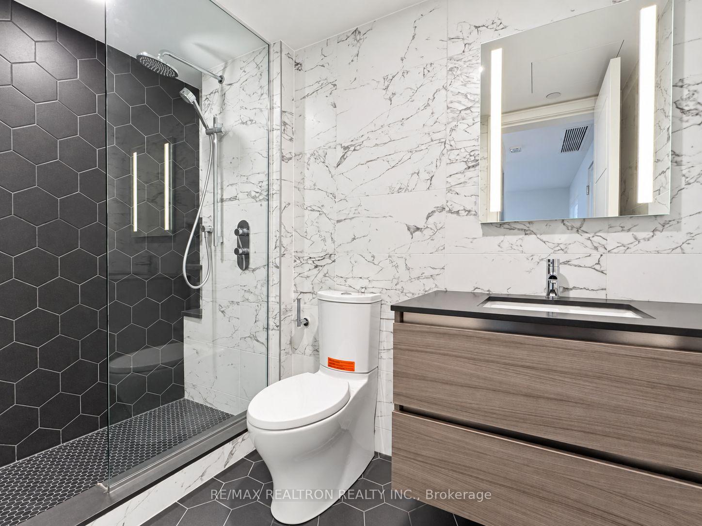 Photo 8 of Unit 107, 2 Clarendon Avenue, Toronto, Casa Loma — HOMEH