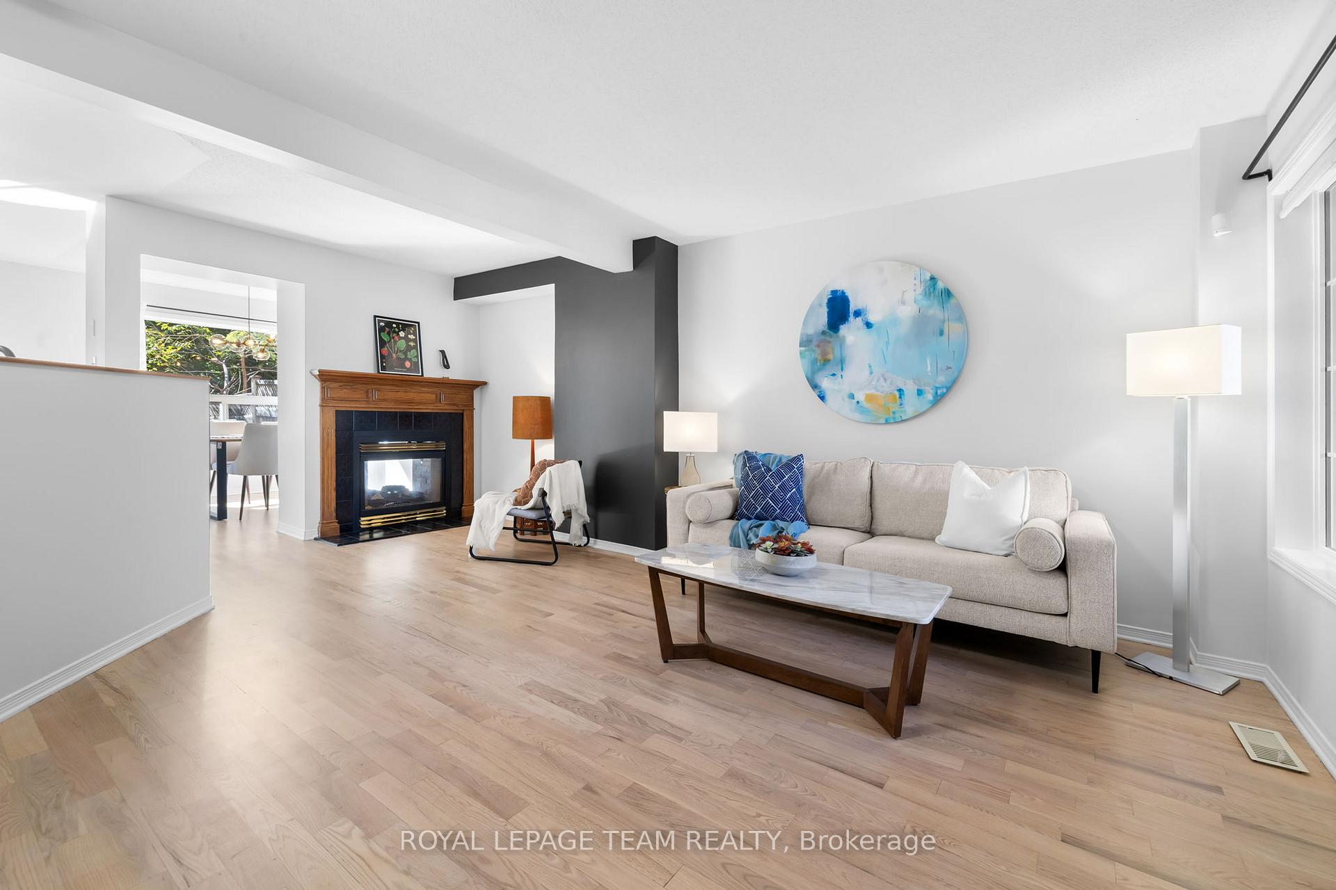 Photo 7 of 32 Sutcliffe Terrace, Ottawa, Barrhaven - Longfields — HOMEH