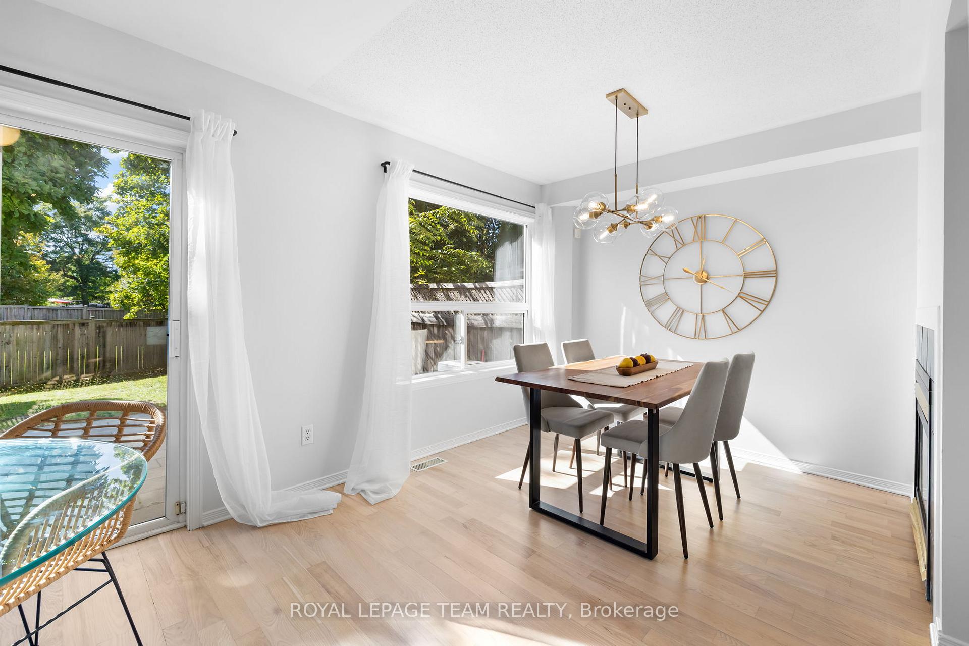 Photo 16 of 32 Sutcliffe Terrace, Ottawa, Barrhaven - Longfields — HOMEH