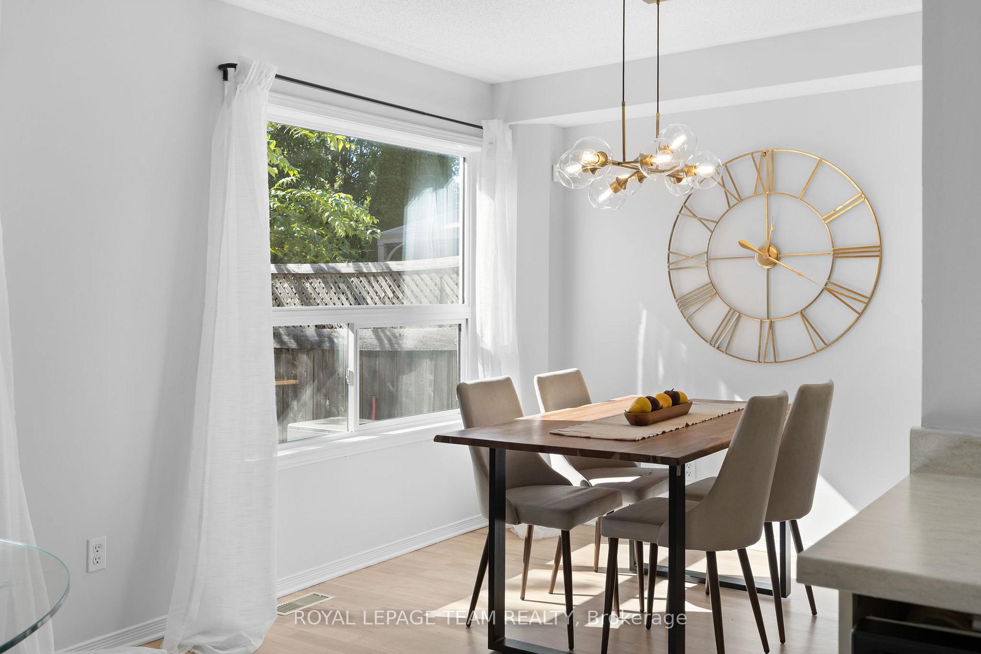 Photo 17 of 32 Sutcliffe Terrace, Ottawa, Barrhaven - Longfields — HOMEH