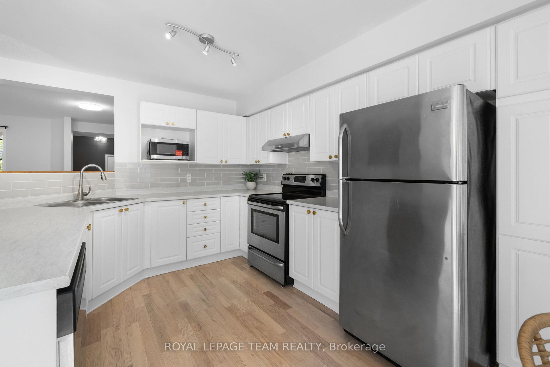 Photo 20 of 32 Sutcliffe Terrace, Ottawa, Barrhaven - Longfields — HOMEH