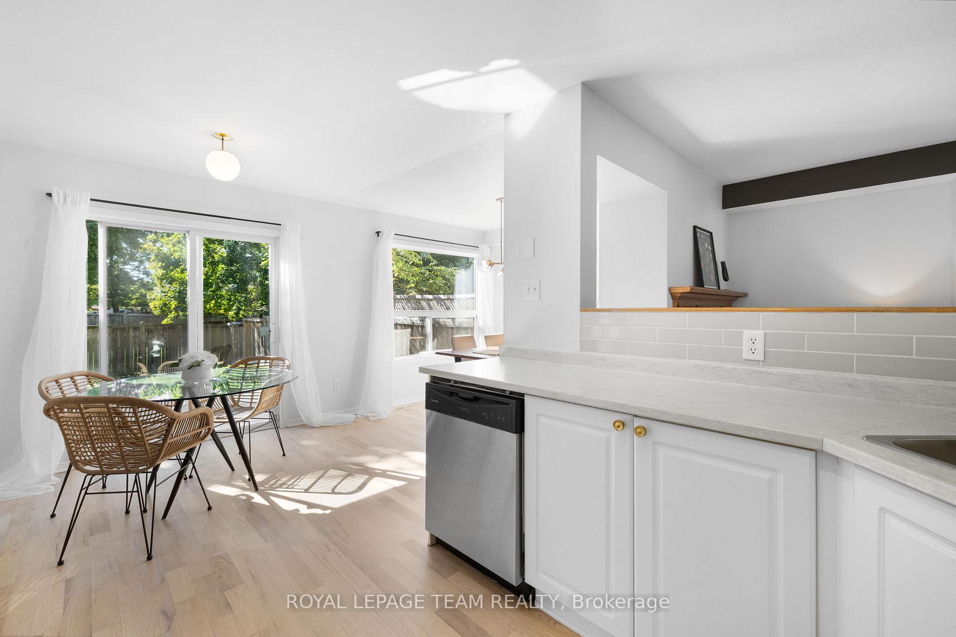 Photo 21 of 32 Sutcliffe Terrace, Ottawa, Barrhaven - Longfields — HOMEH