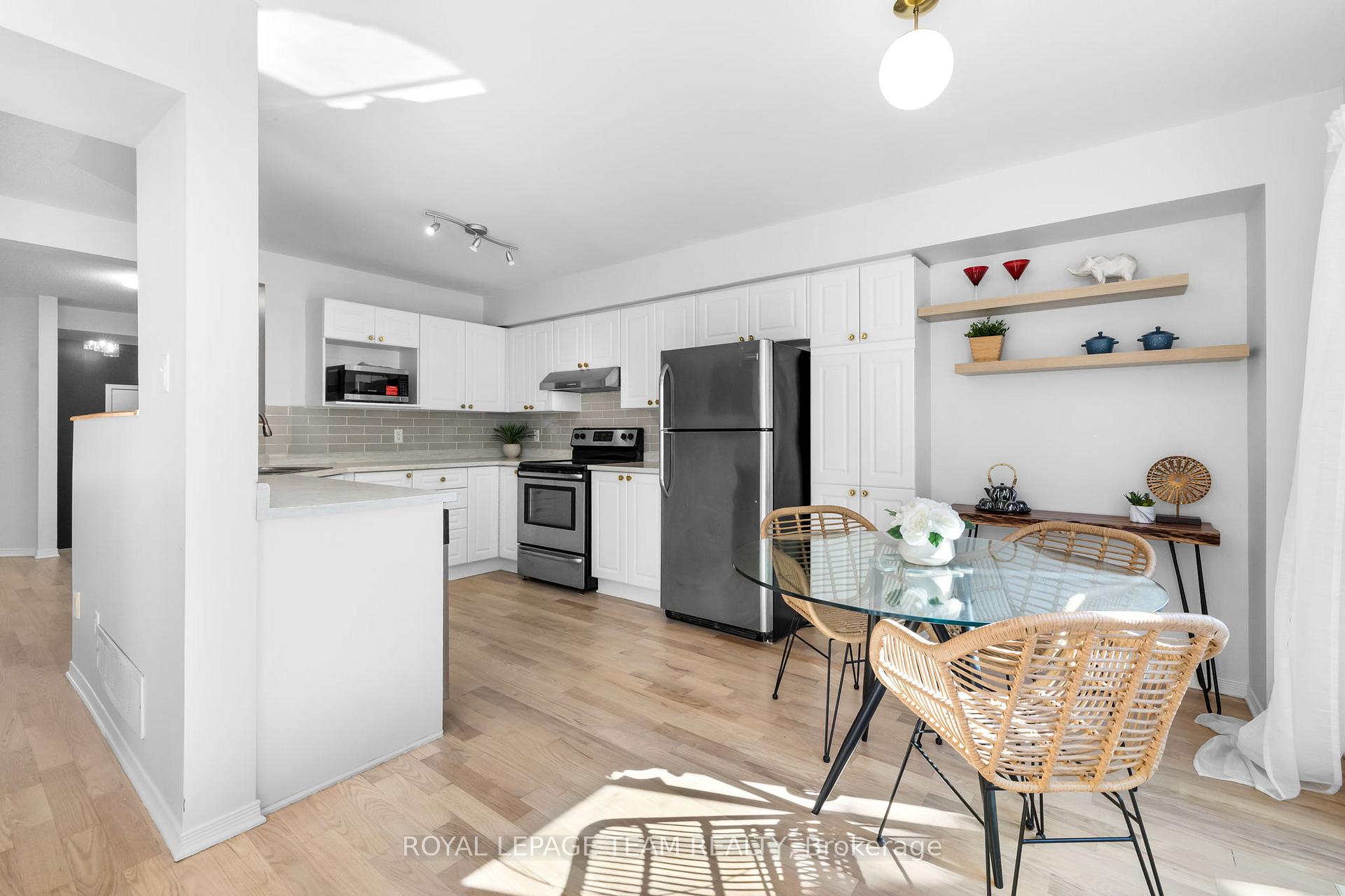 Photo 22 of 32 Sutcliffe Terrace, Ottawa, Barrhaven - Longfields — HOMEH