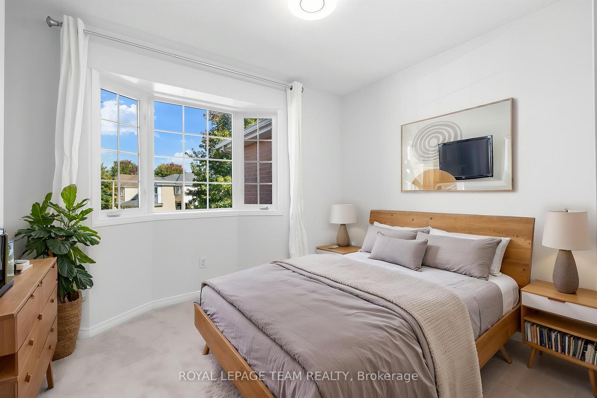 Photo 37 of 32 Sutcliffe Terrace, Ottawa, Barrhaven - Longfields — HOMEH