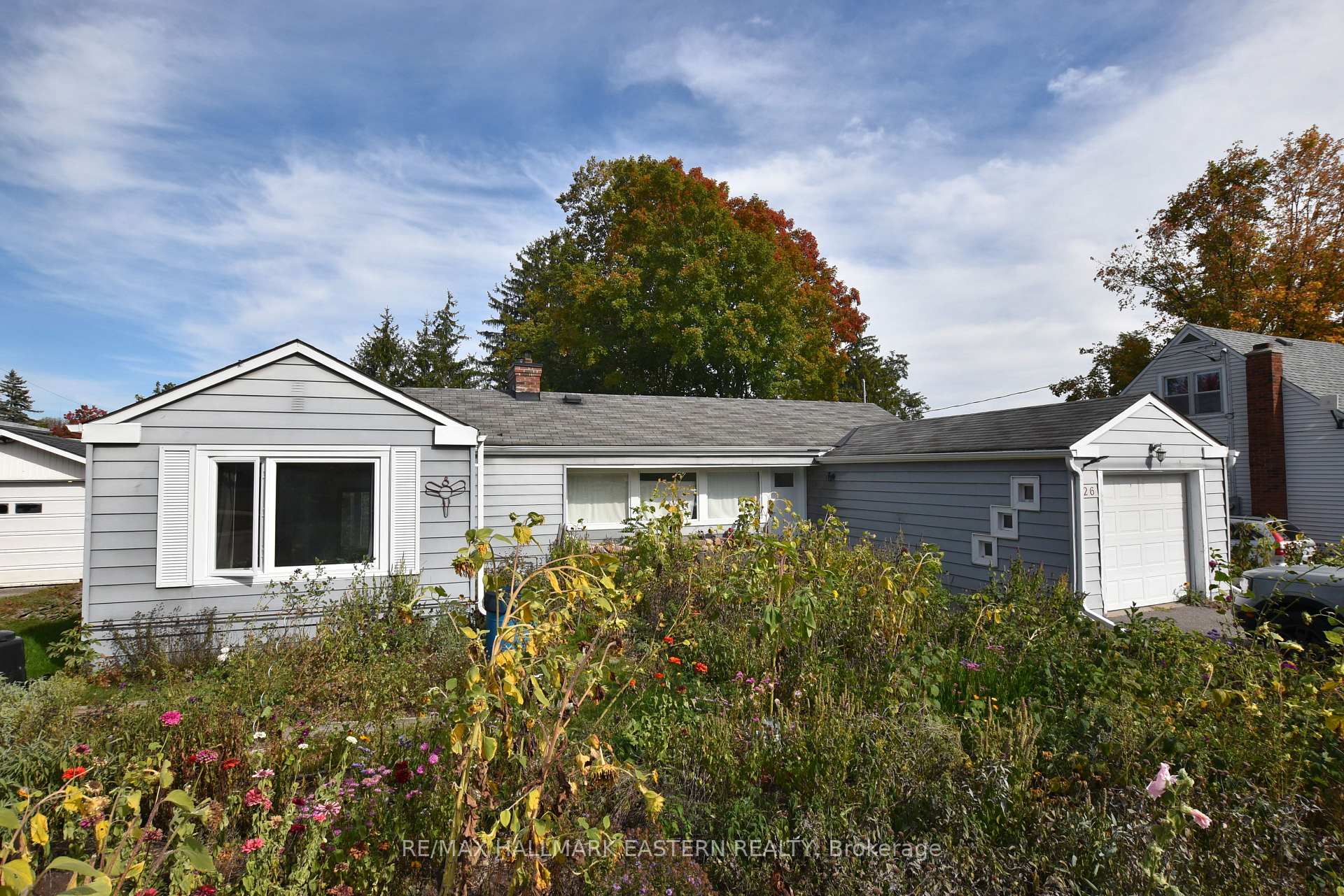 Photo of 726 Fairbairn Street