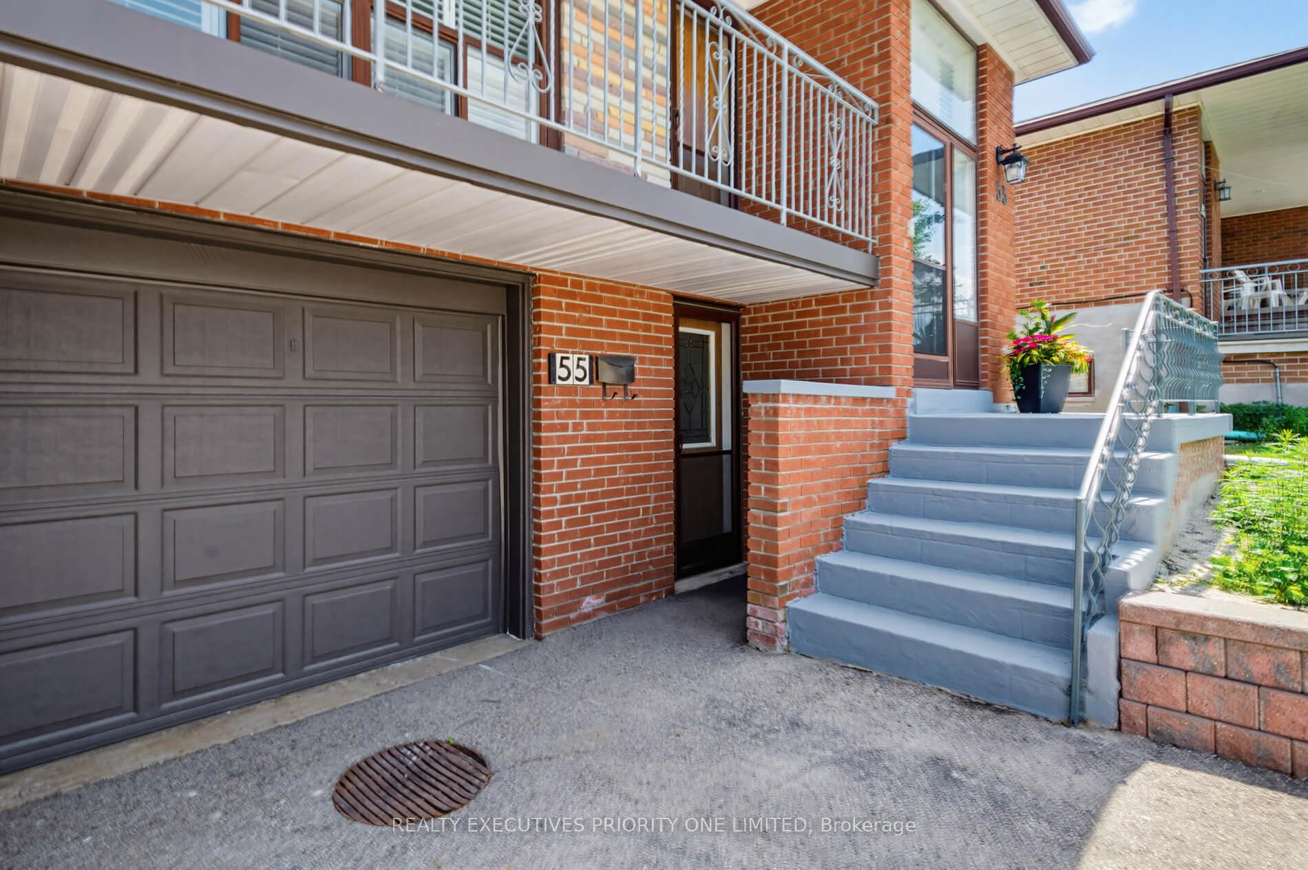 Photo 2 of 55 Picaro Drive, North York, Glenfield-Jane Heights — HOMEH