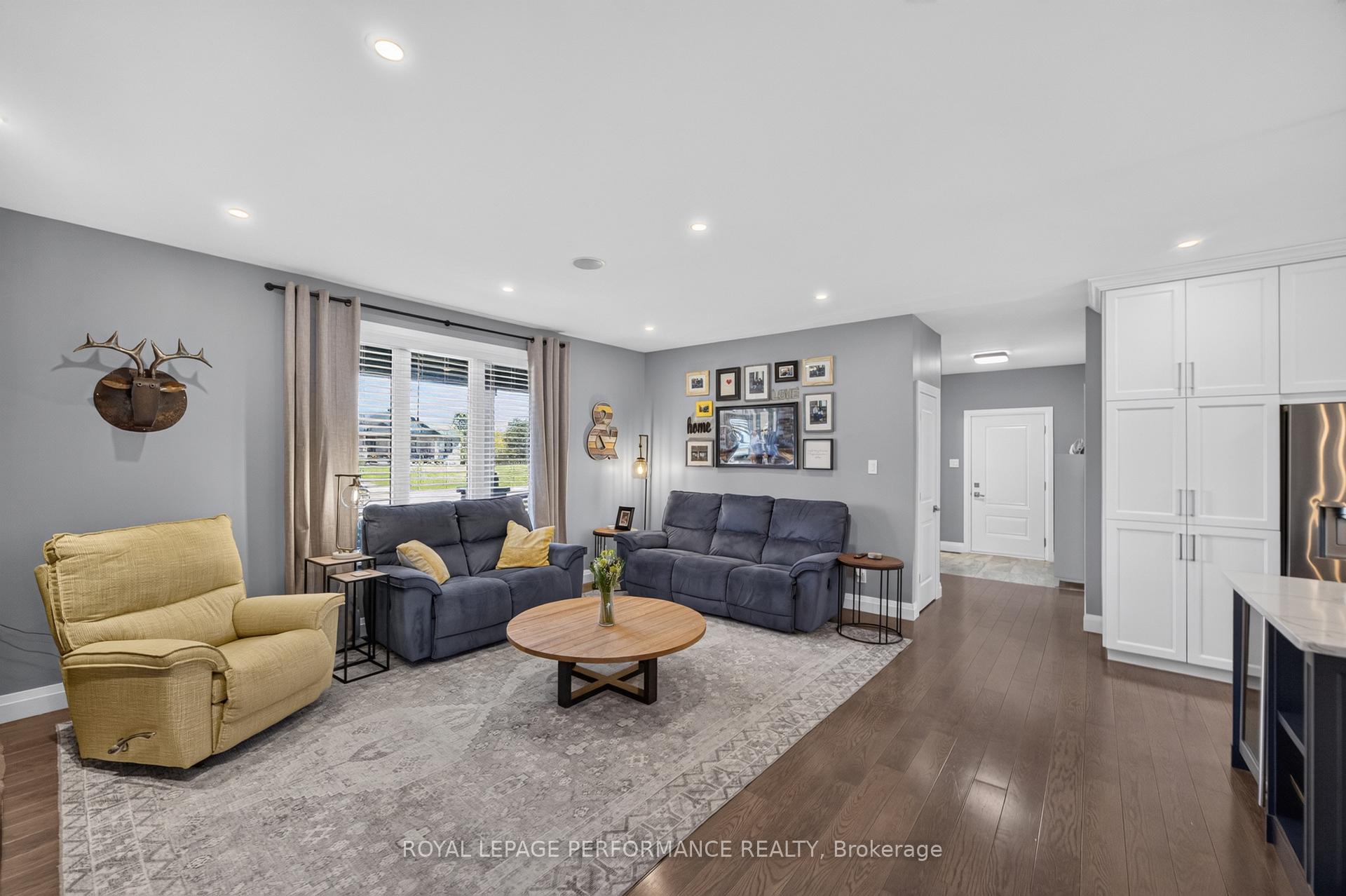 Photo 12 of 2810 Eldo Street, Ottawa, Metcalfe — HOMEH