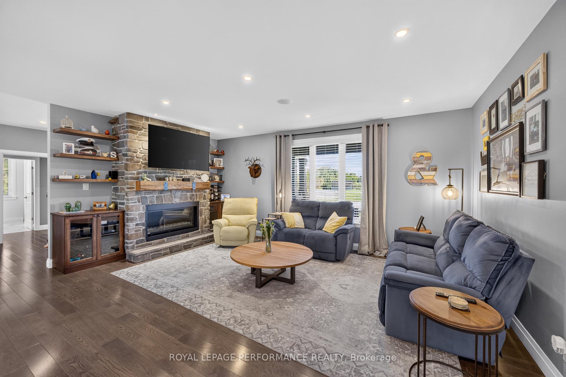 Photo 14 of 2810 Eldo Street, Ottawa, Metcalfe — HOMEH