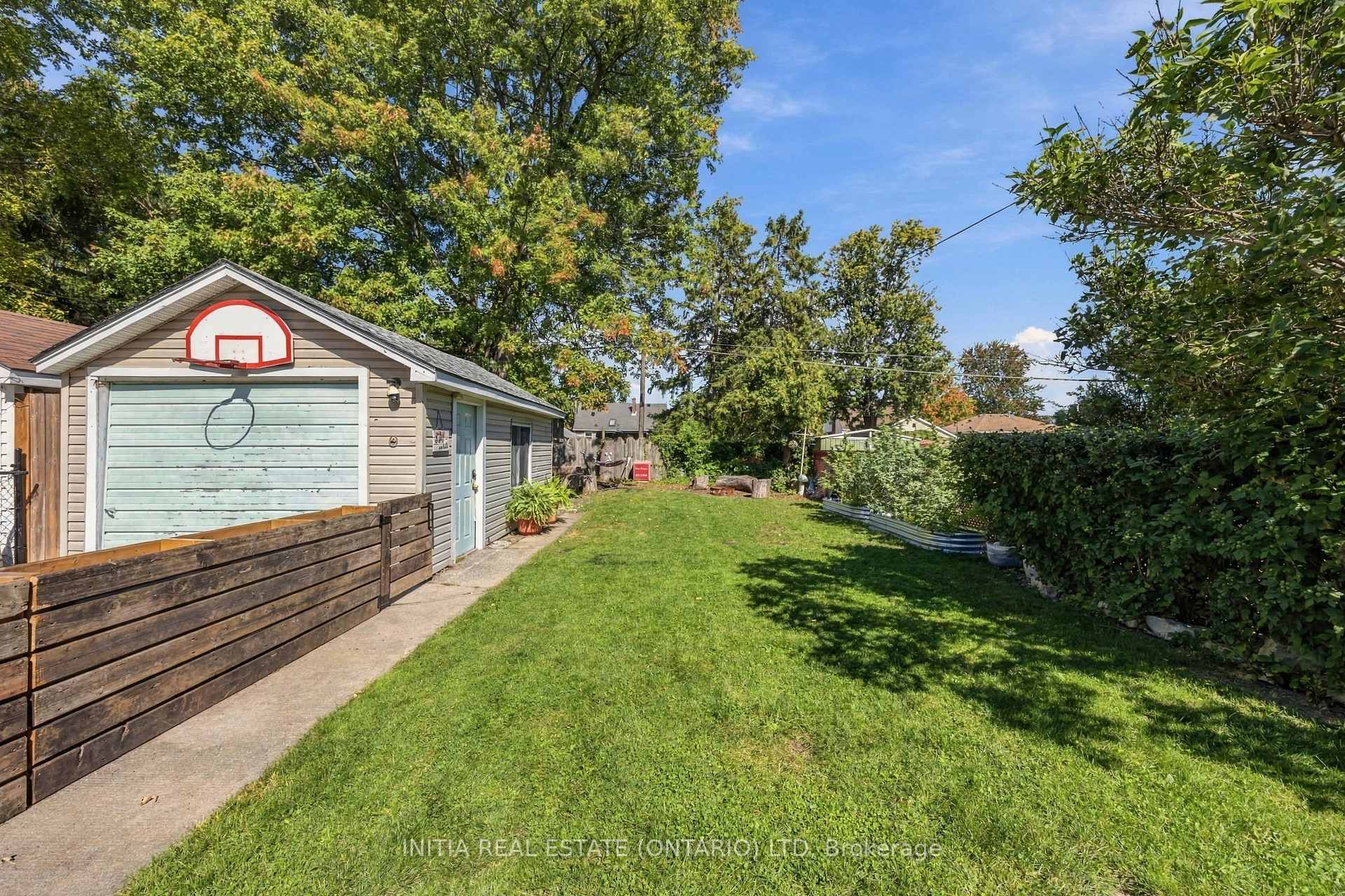 Photo 17 of 272 Kathleen Avenue, Sarnia — HOMEH