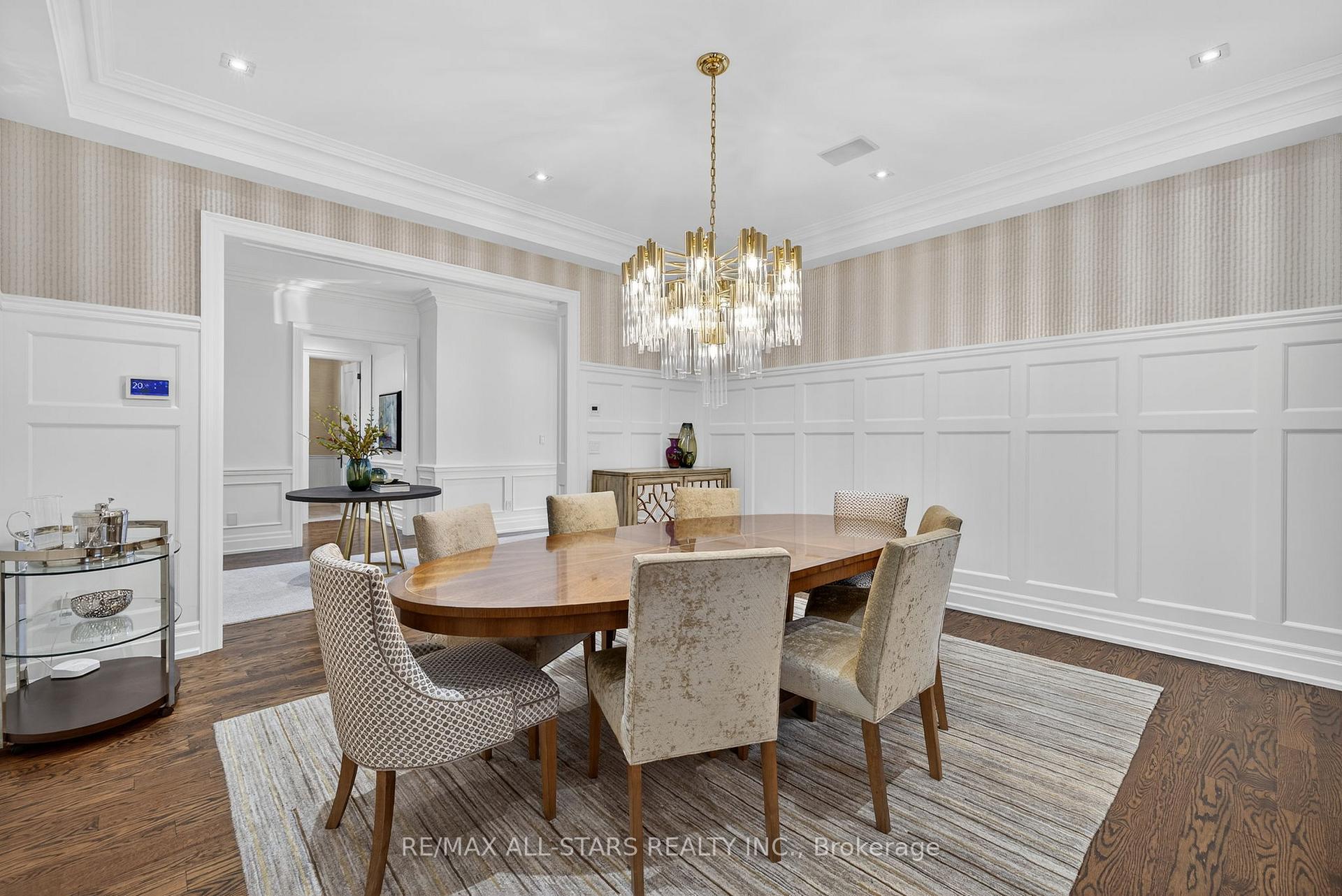 Photo 23 of 126 Hillview Road, Aurora, Aurora Village — HOMEH