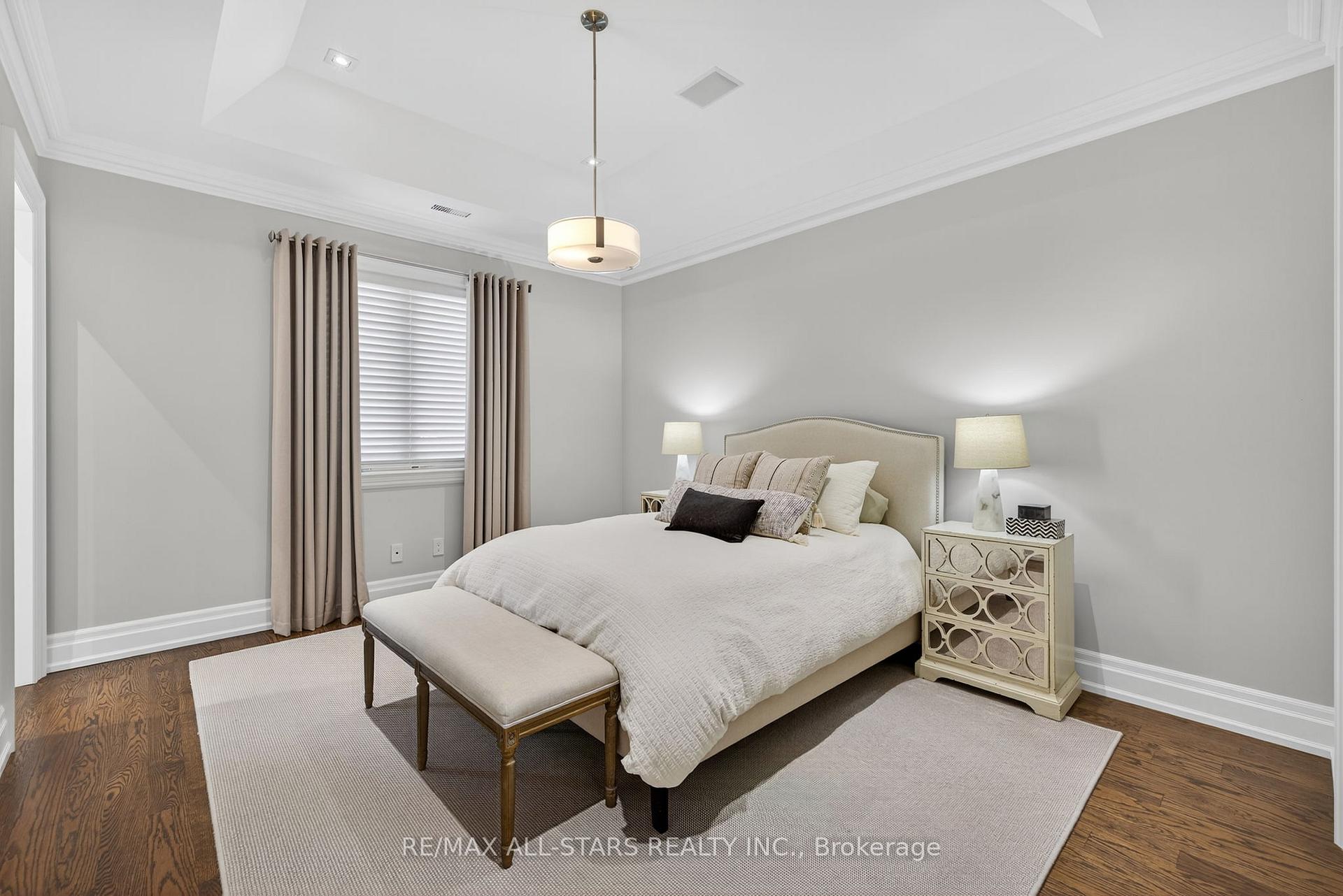 Photo 30 of 126 Hillview Road, Aurora, Aurora Village — HOMEH