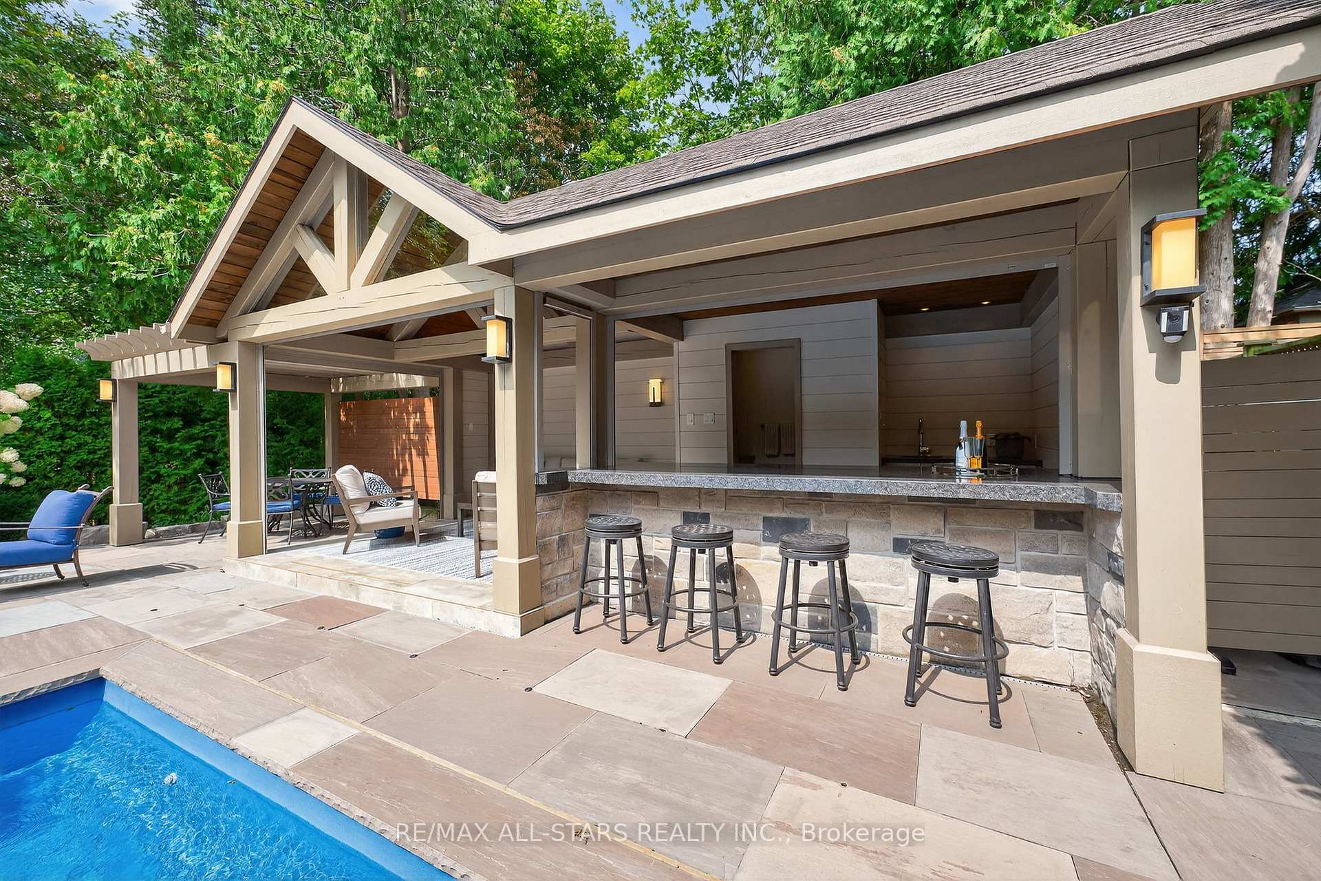 Photo 47 of 126 Hillview Road, Aurora, Aurora Village — HOMEH