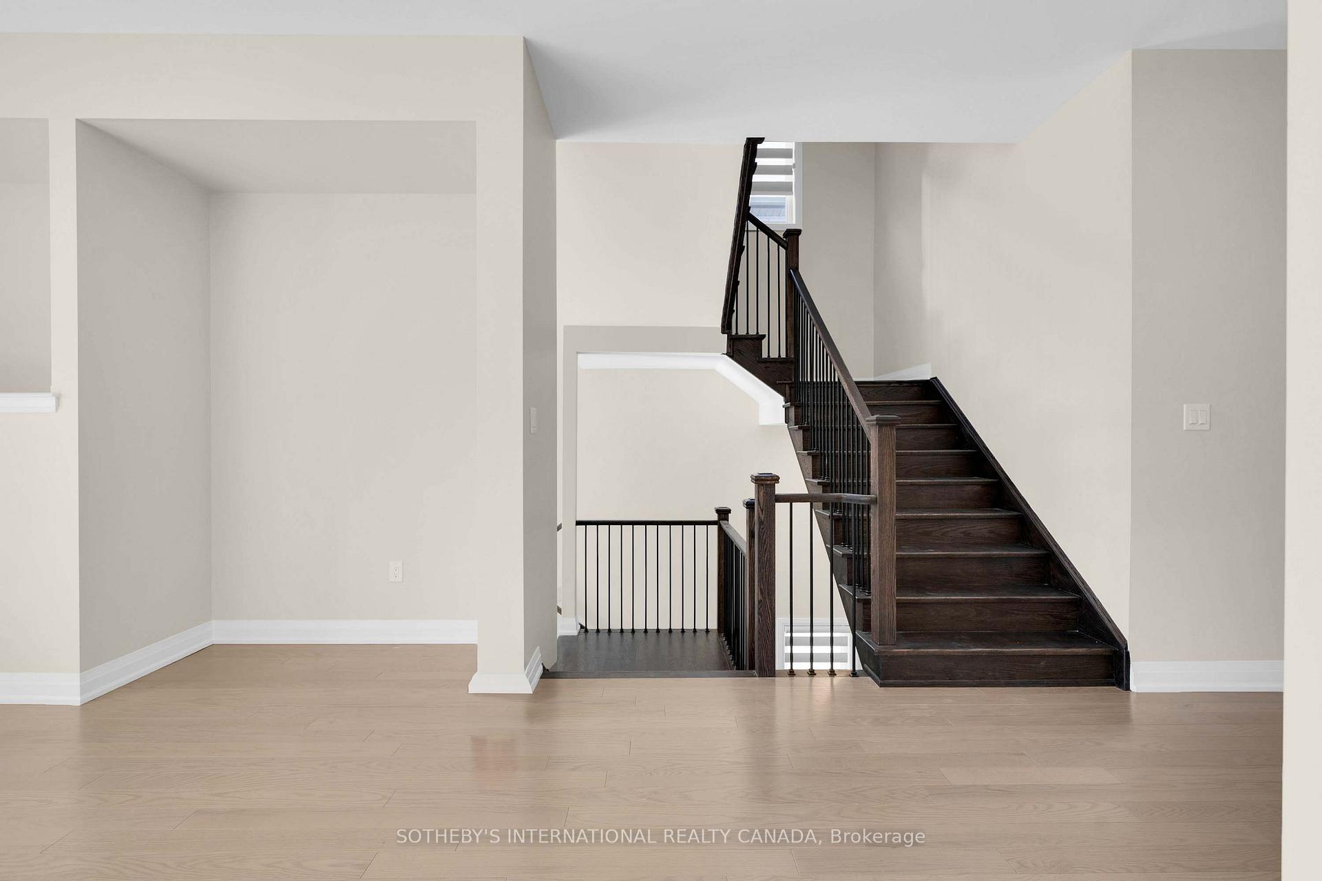 Photo 5 of 3255 Harasym Trail, Oakville, Northwest — HOMEH
