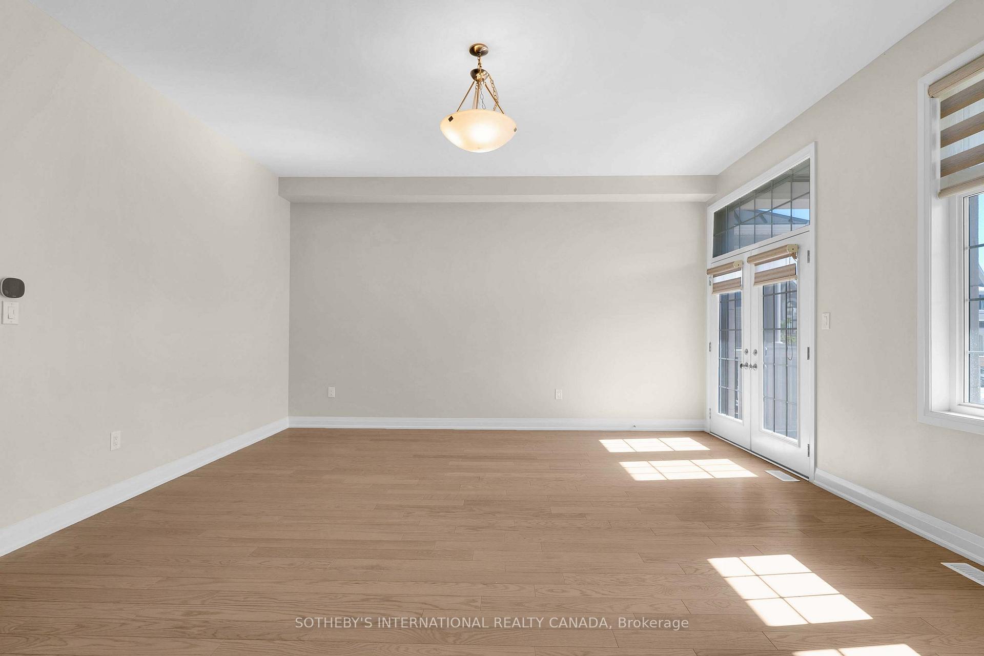 Photo 7 of 3255 Harasym Trail, Oakville, Northwest — HOMEH