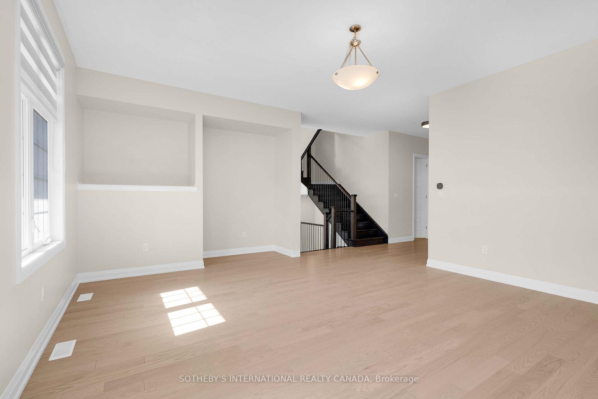 Photo 8 of 3255 Harasym Trail, Oakville, Northwest — HOMEH