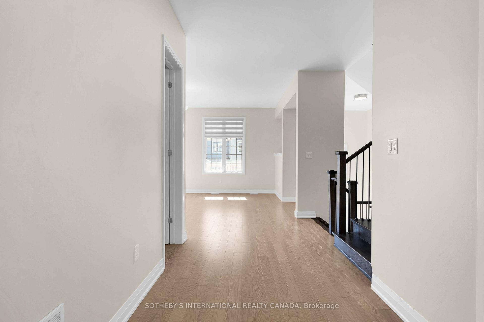 Photo 10 of 3255 Harasym Trail, Oakville, Northwest — HOMEH