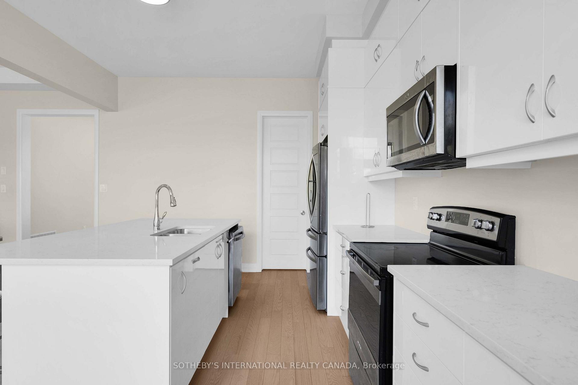Photo 17 of 3255 Harasym Trail, Oakville, Northwest — HOMEH
