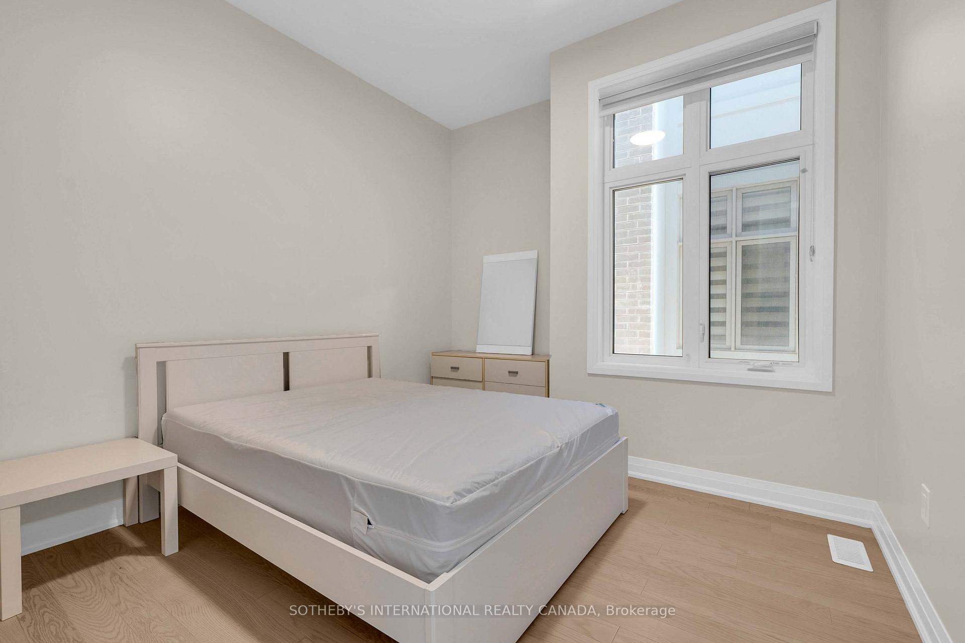 Photo 20 of 3255 Harasym Trail, Oakville, Northwest — HOMEH