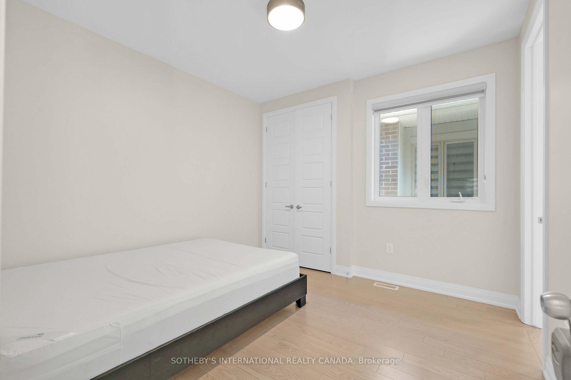 Photo 31 of 3255 Harasym Trail, Oakville, Northwest — HOMEH