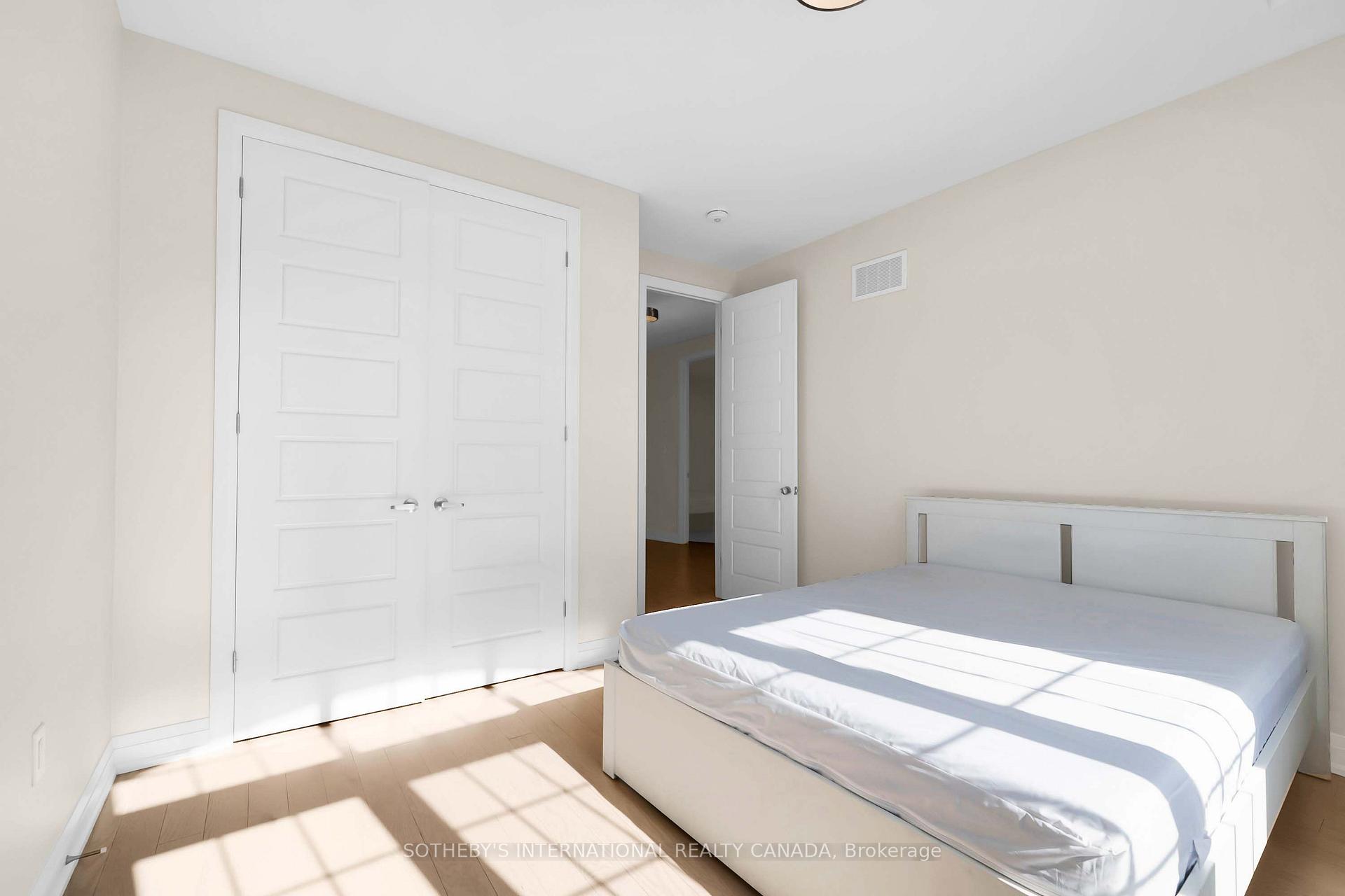 Photo 37 of 3255 Harasym Trail, Oakville, Northwest — HOMEH