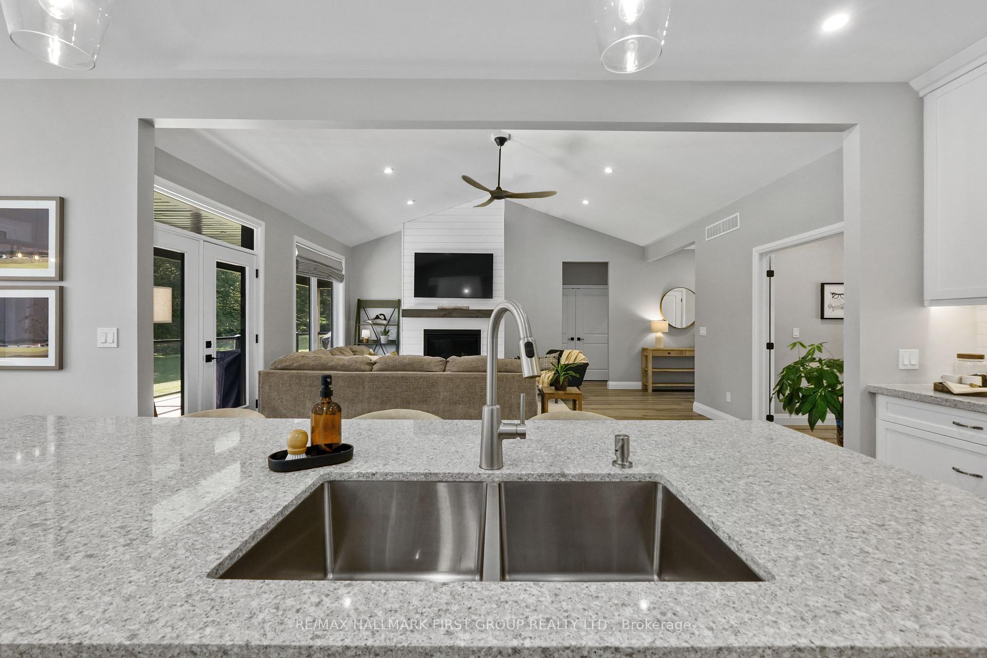 Photo 12 of 3922 Kennedy Road, Hamilton Township, Rural Hamilton — HOMEH