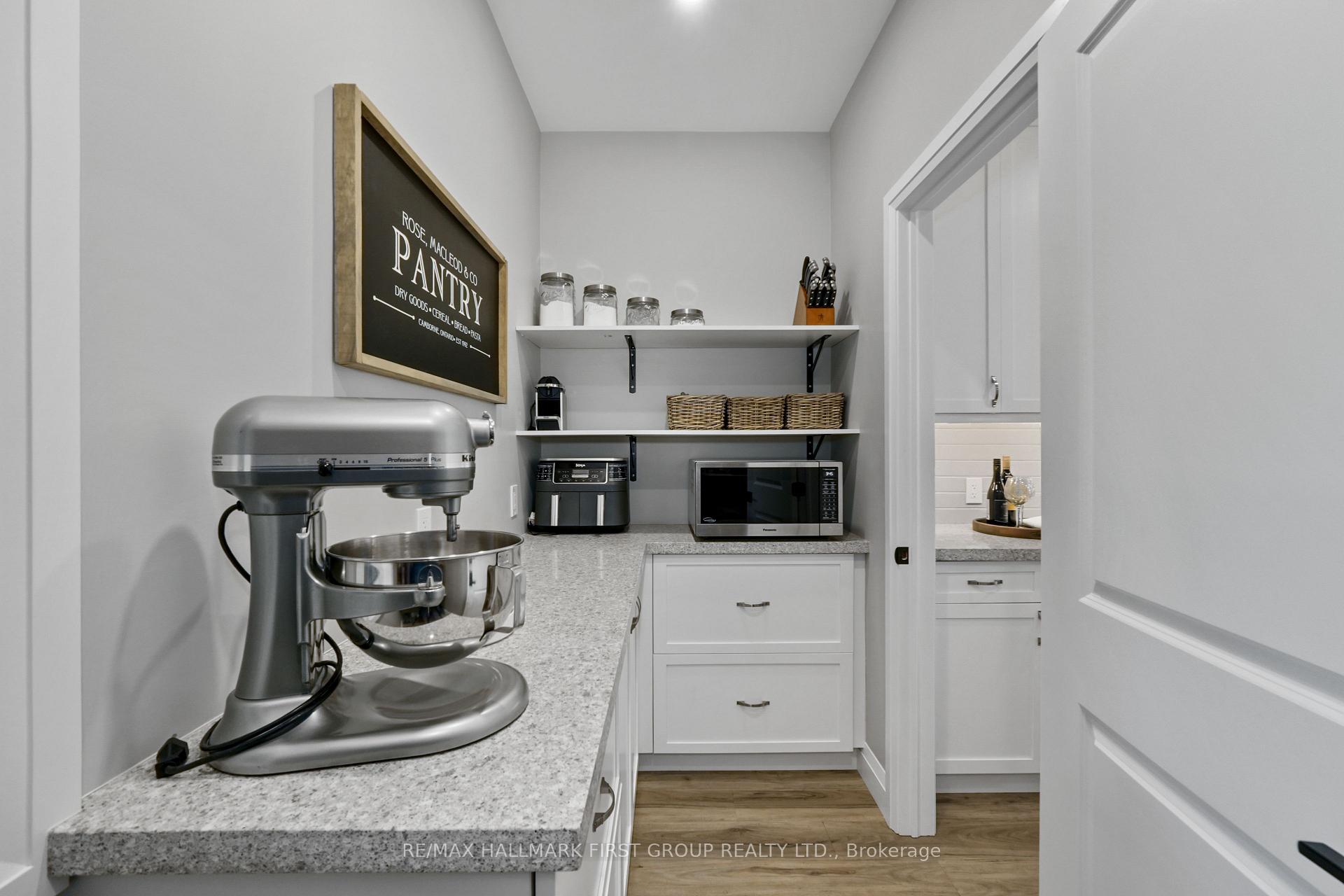 Photo 15 of 3922 Kennedy Road, Hamilton Township, Rural Hamilton — HOMEH