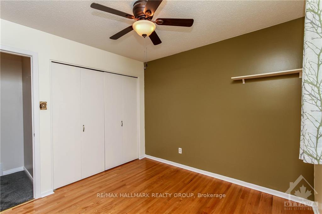 Photo 16 of 570 Duff Crescent, Ottawa, Beacon Hill North — HOMEH