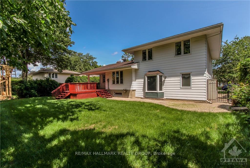 Photo 20 of 570 Duff Crescent, Ottawa, Beacon Hill North — HOMEH