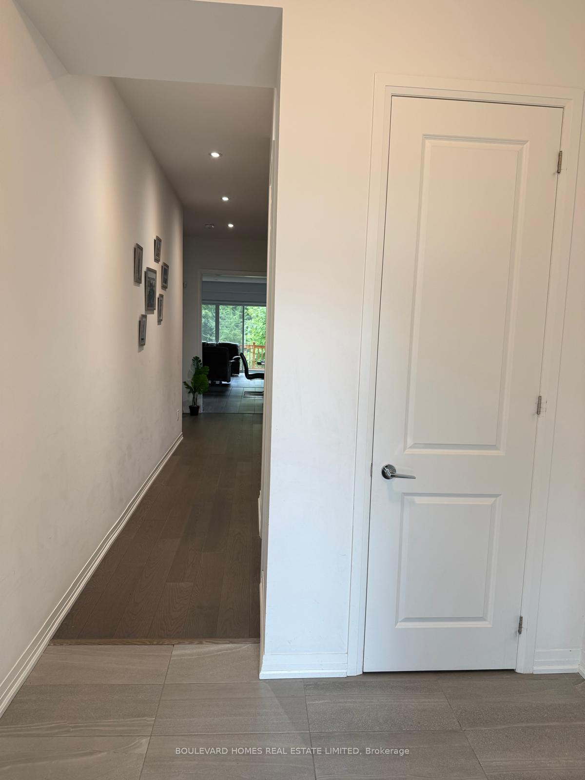 Photo 18 of 38 Yans Way, Markham, Buttonville — HOMEH