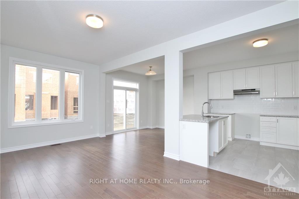 Photo 14 of 106 Mesa Drive, Ottawa, Barrhaven - Half Moon Bay — HOMEH