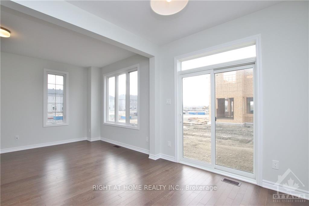 Photo 18 of 106 Mesa Drive, Ottawa, Barrhaven - Half Moon Bay — HOMEH