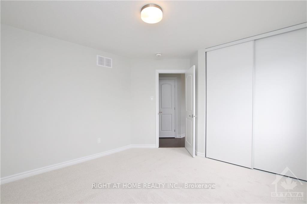 Photo 28 of 106 Mesa Drive, Ottawa, Barrhaven - Half Moon Bay — HOMEH