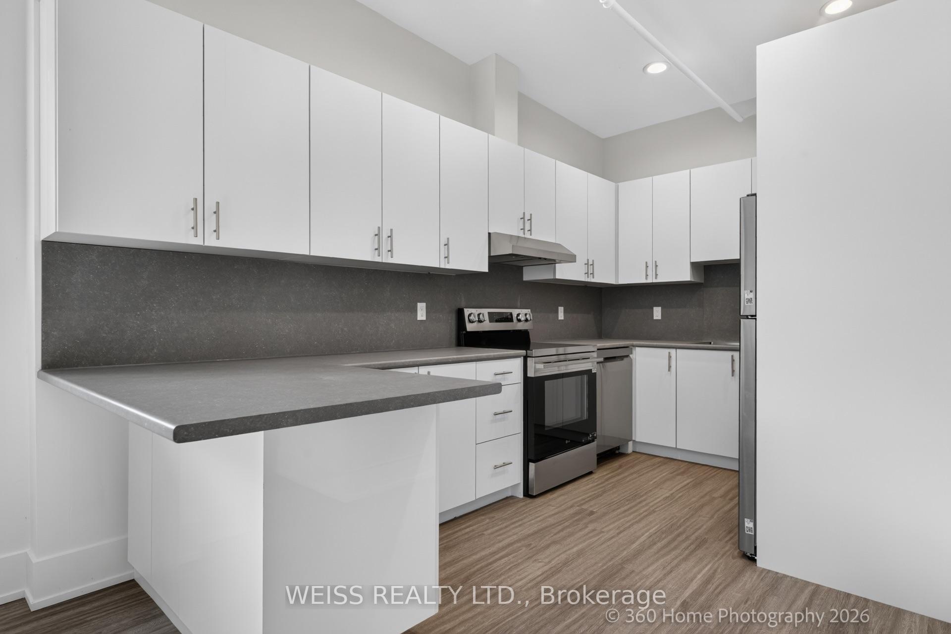 Photo 5 of Unit 2, 897 Lansdowne Avenue, Toronto, Dovercourt-Wallace Emerson-Junction — HOMEH