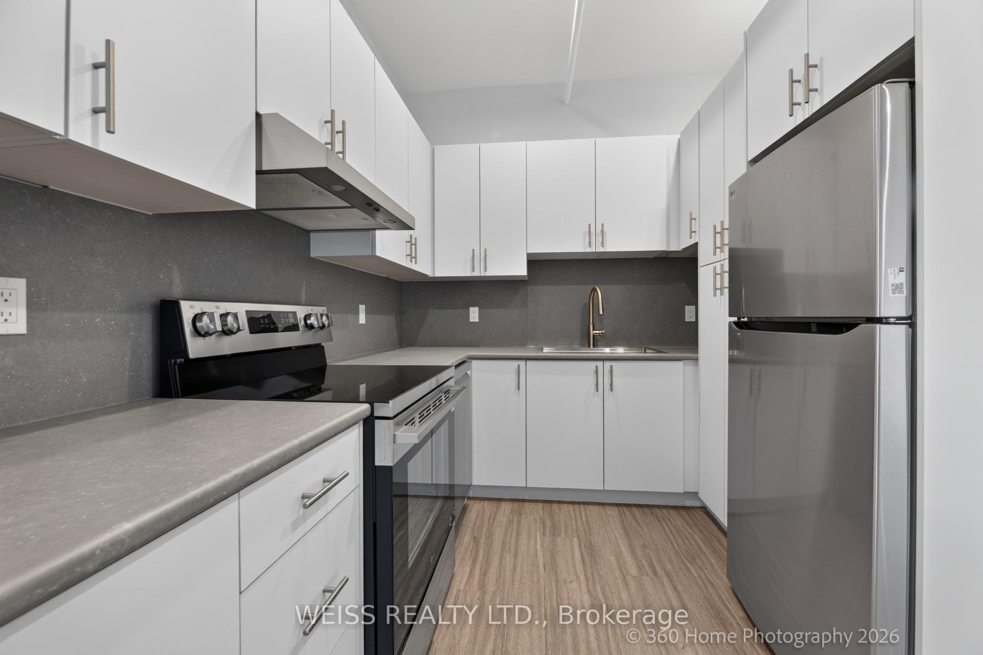 Photo 6 of Unit 2, 897 Lansdowne Avenue, Toronto, Dovercourt-Wallace Emerson-Junction — HOMEH