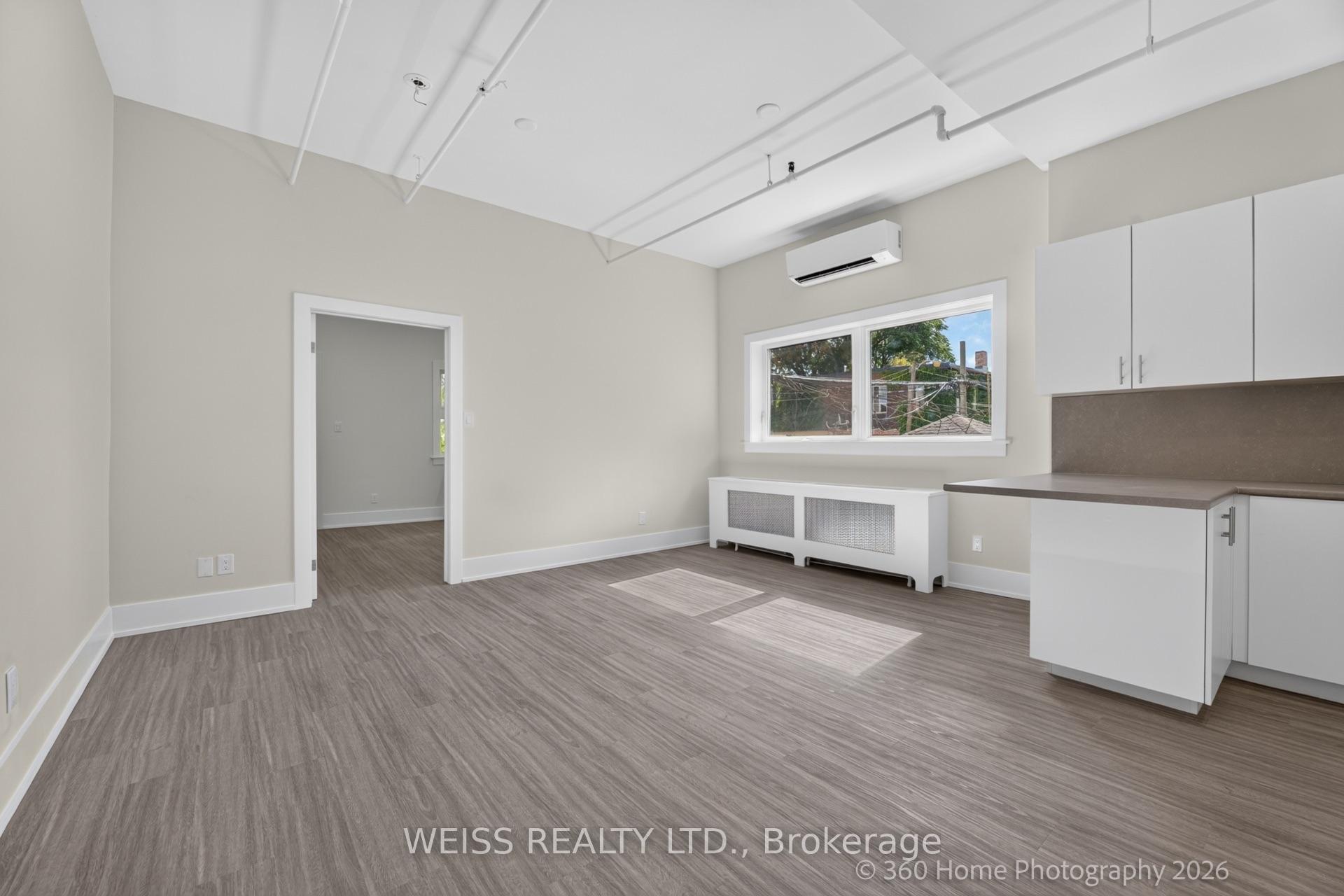 Photo 7 of Unit 2, 897 Lansdowne Avenue, Toronto, Dovercourt-Wallace Emerson-Junction — HOMEH