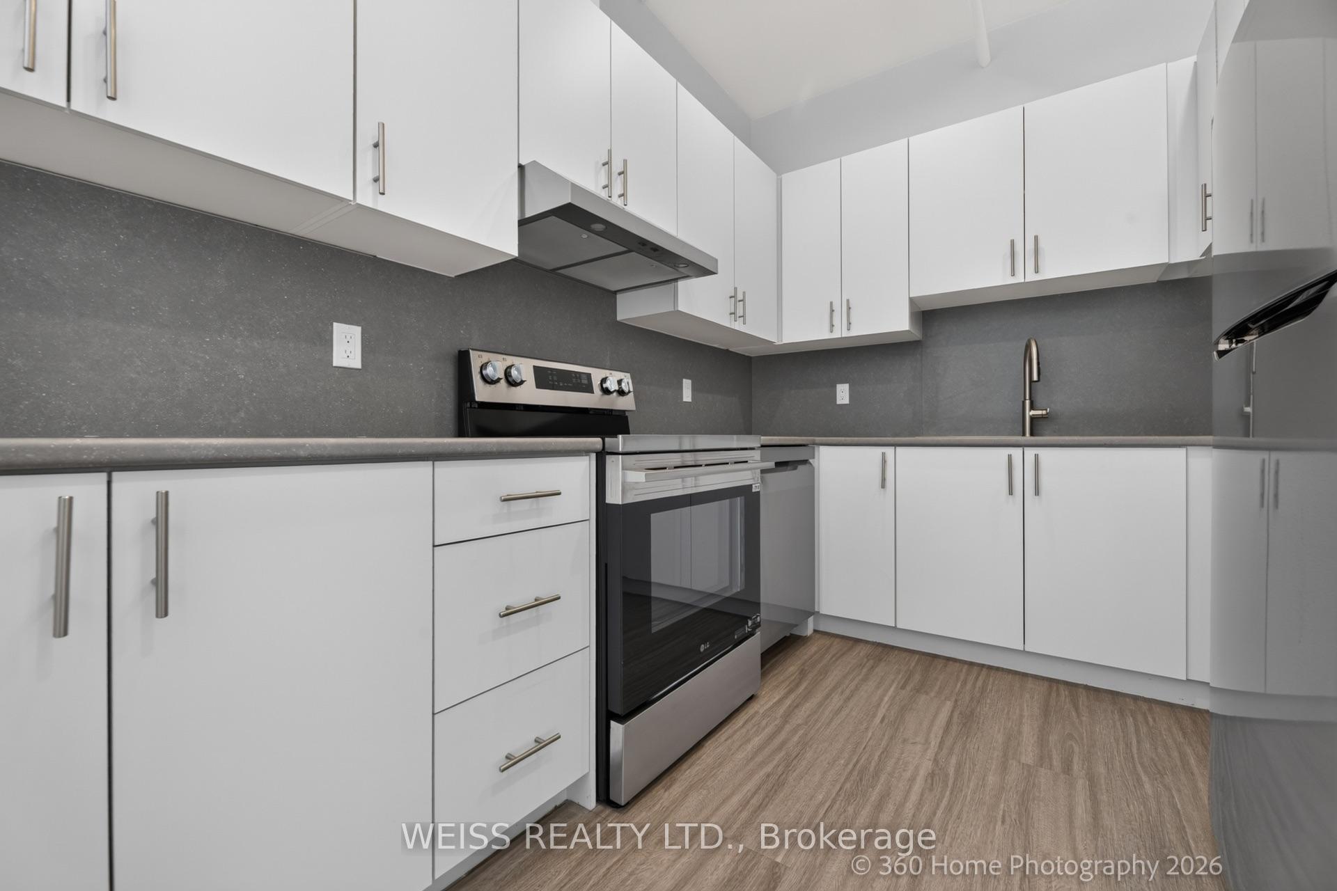 Photo 20 of Unit 2, 897 Lansdowne Avenue, Toronto, Dovercourt-Wallace Emerson-Junction — HOMEH