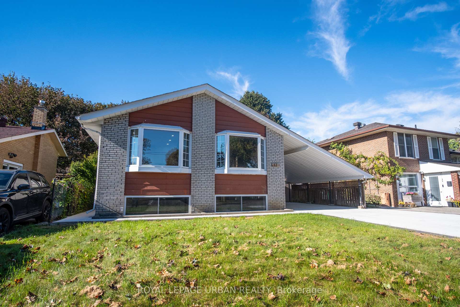 Front of Unit Lower, 67 Campbell Drive
