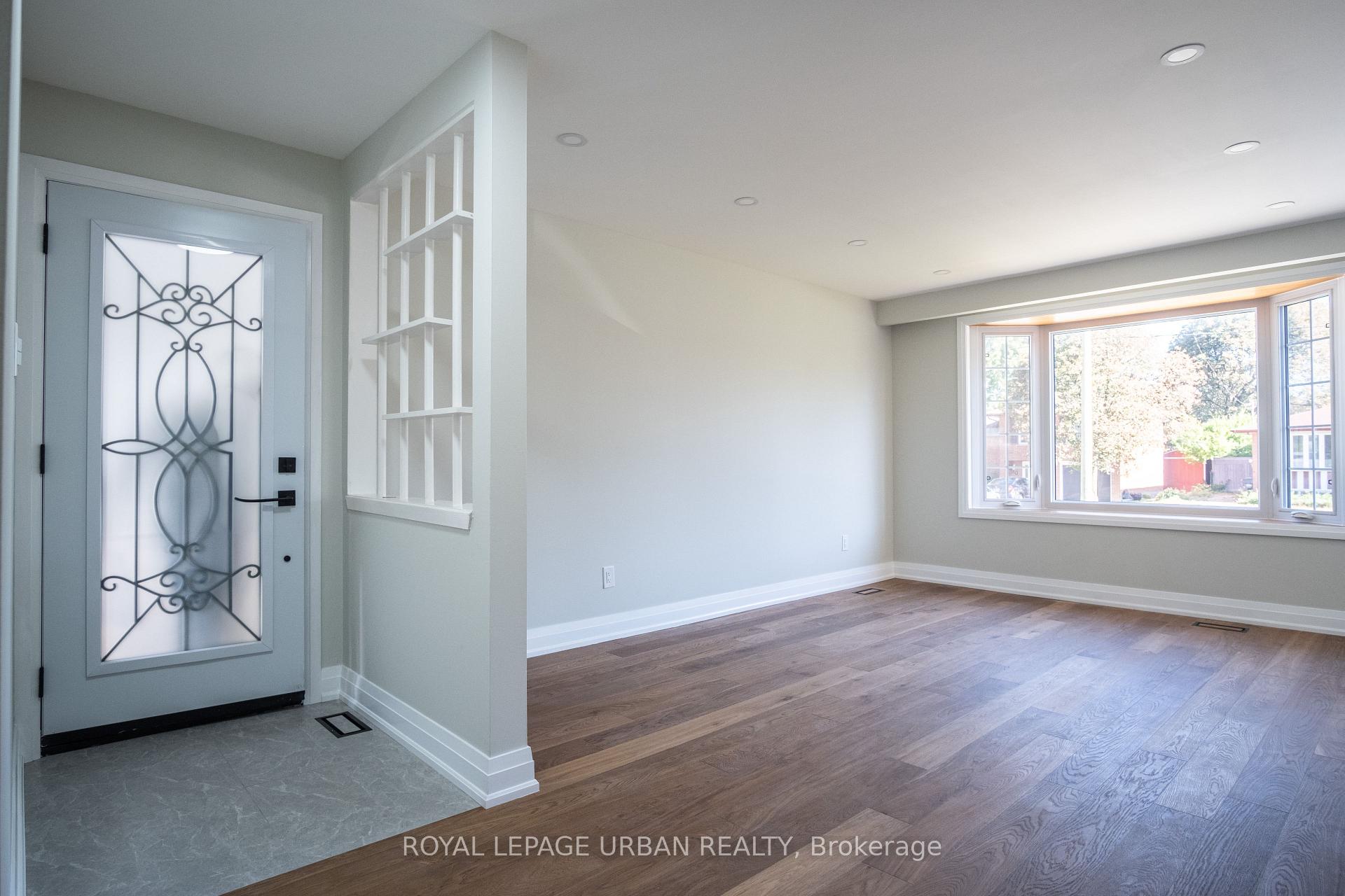 Photo 3 of Unit Upper, 67 Campbell Drive, Brampton, Northwood Park — HOMEH