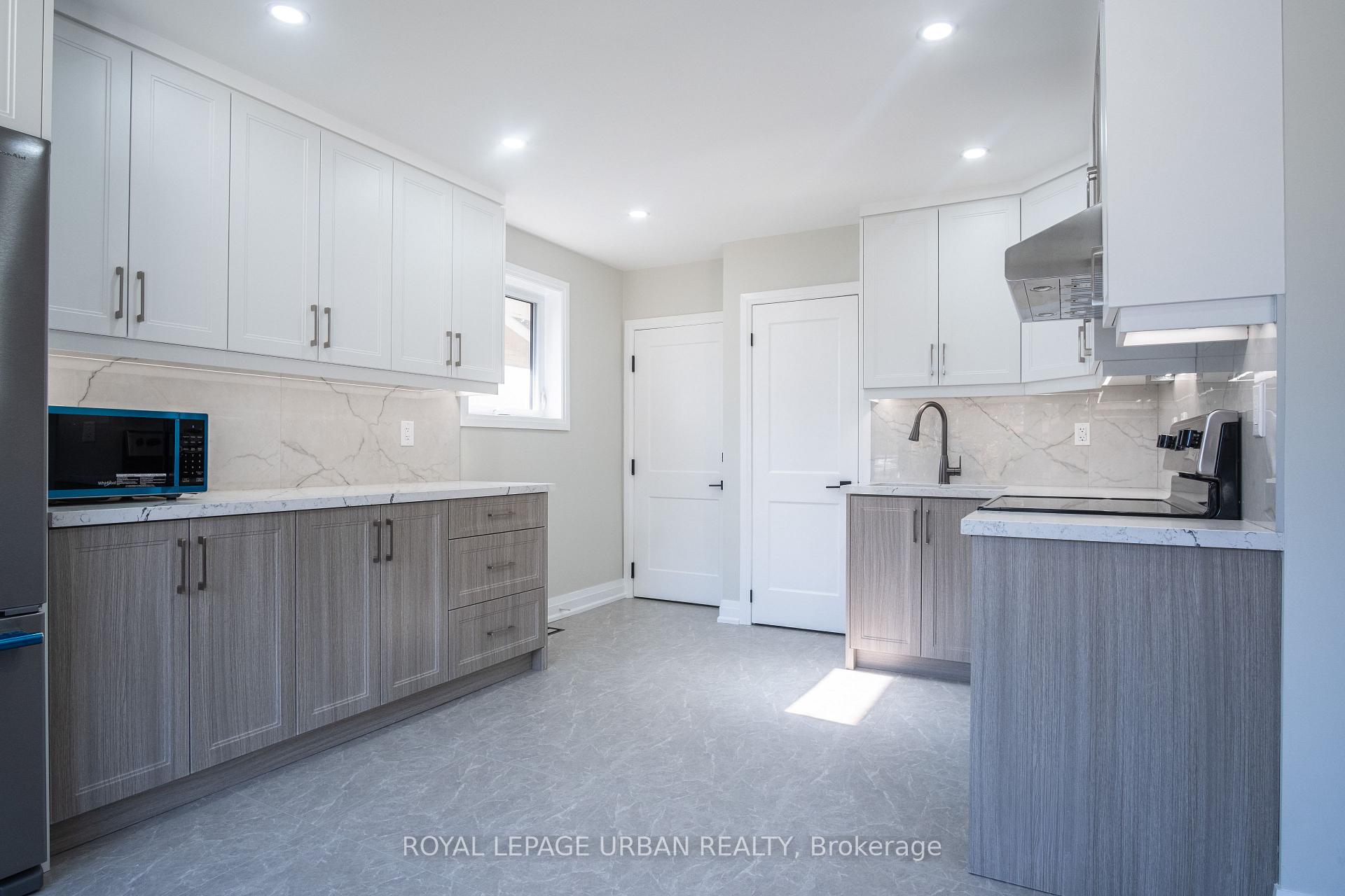 Photo 8 of Unit Upper, 67 Campbell Drive, Brampton, Northwood Park — HOMEH