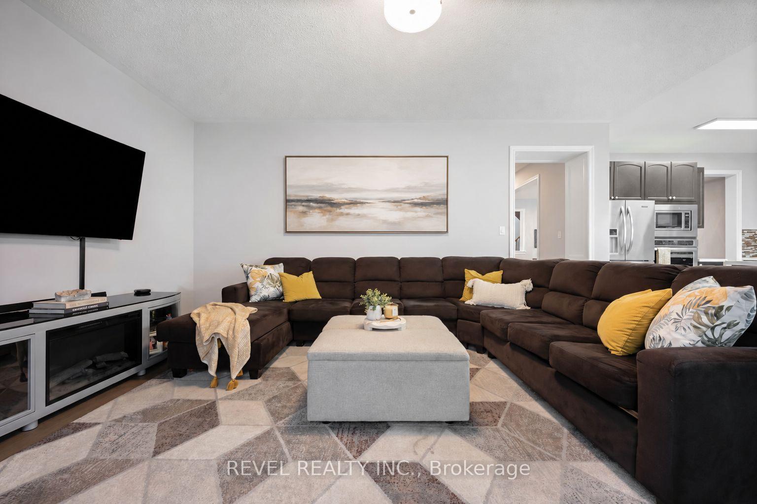 Photo 18 of 409 Tansley Street, Shelburne — HOMEH