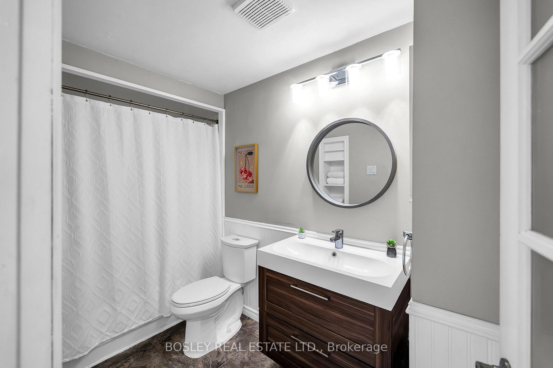Photo 11 of 74 Elford Drive, Clarington, Bowmanville — HOMEH