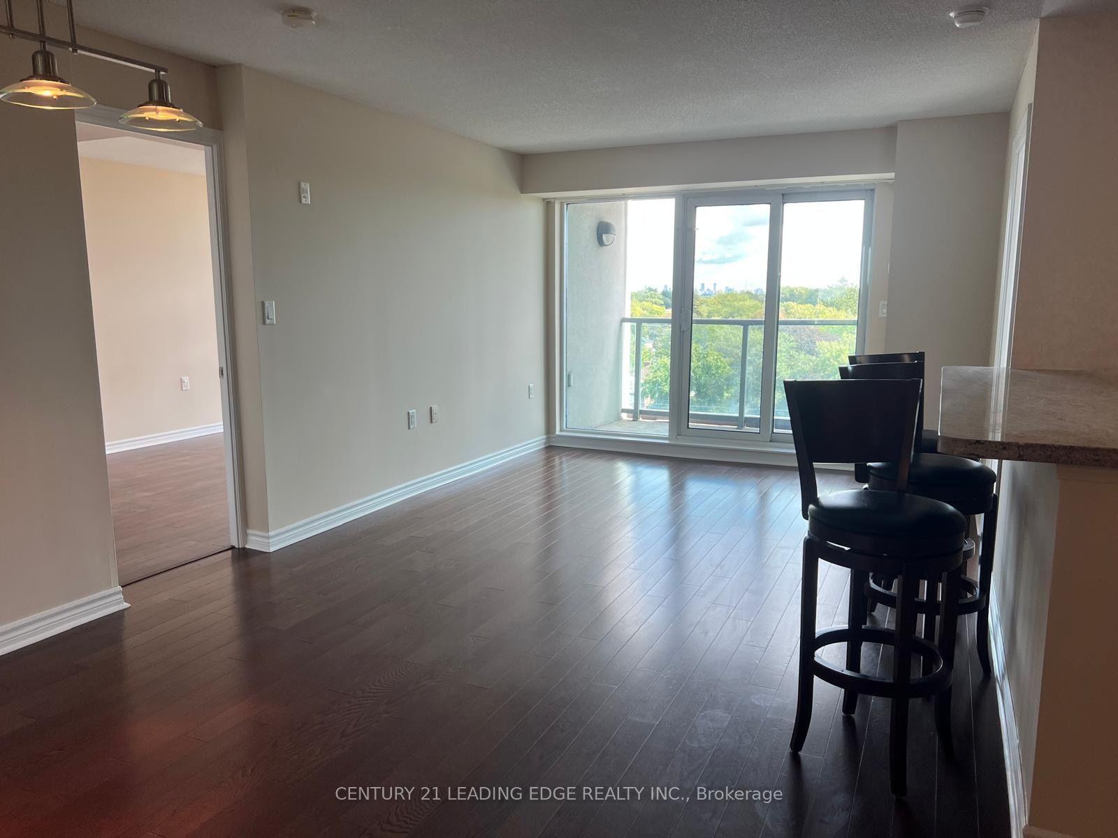 Photo 6 of Unit 706, 3830 Bathurst Street, North York, Clanton Park — HOMEH