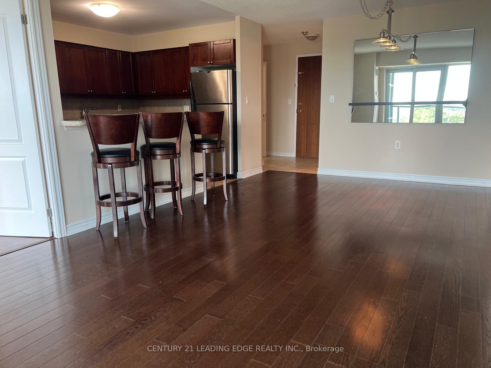 Photo 7 of Unit 706, 3830 Bathurst Street, North York, Clanton Park — HOMEH