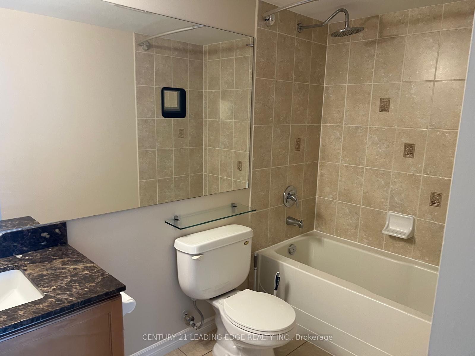 Photo 17 of Unit 706, 3830 Bathurst Street, North York, Clanton Park — HOMEH