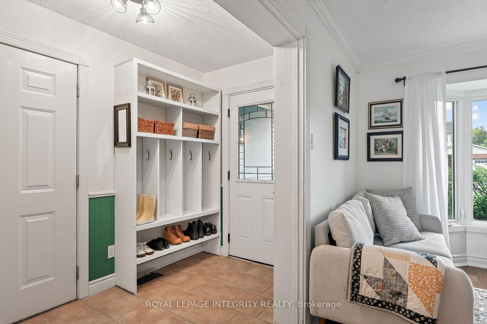 Photo 10 of 30 Sumner Street, Ottawa, Kanata - Glencairn/Hazeldean — HOMEH
