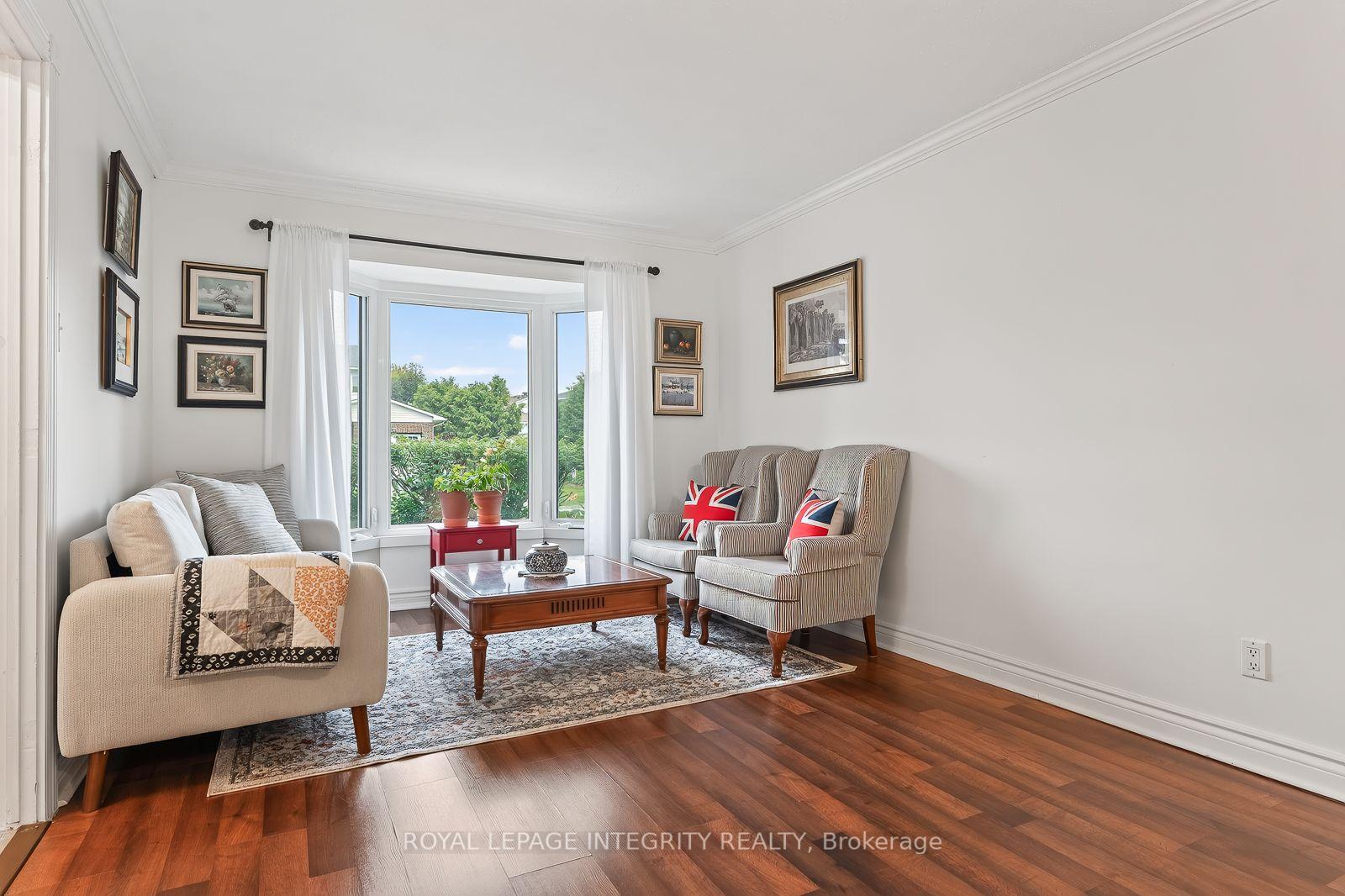 Photo 11 of 30 Sumner Street, Ottawa, Kanata - Glencairn/Hazeldean — HOMEH