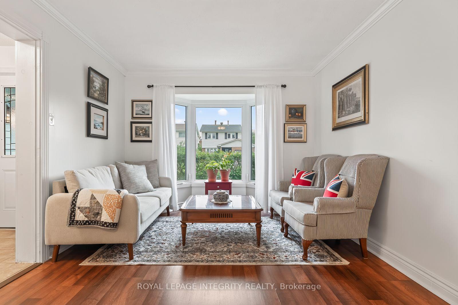 Photo 12 of 30 Sumner Street, Ottawa, Kanata - Glencairn/Hazeldean — HOMEH