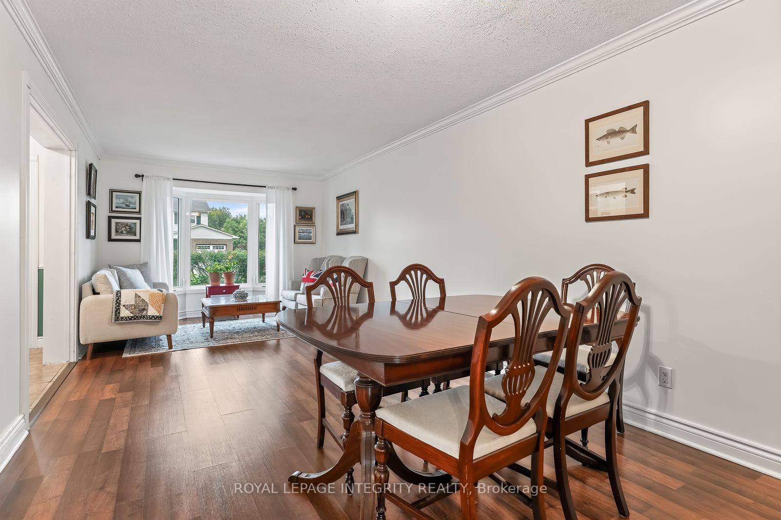 Photo 15 of 30 Sumner Street, Ottawa, Kanata - Glencairn/Hazeldean — HOMEH