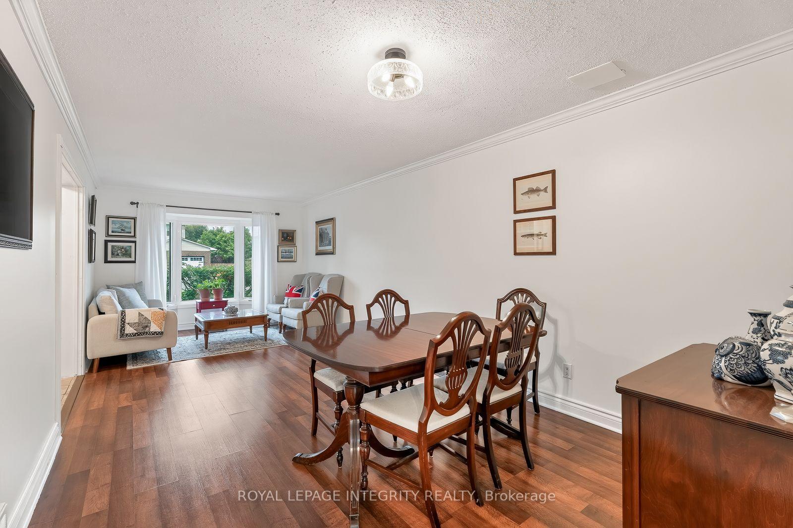 Photo 16 of 30 Sumner Street, Ottawa, Kanata - Glencairn/Hazeldean — HOMEH